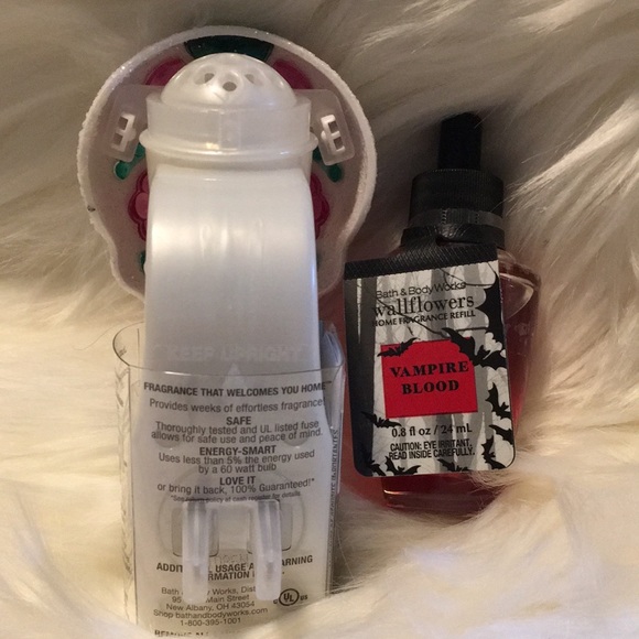 SUGAR SKULL NIGHTLIGHT
WALLFLOWER & ANY REFILL SCENT - Picture 8 of 9